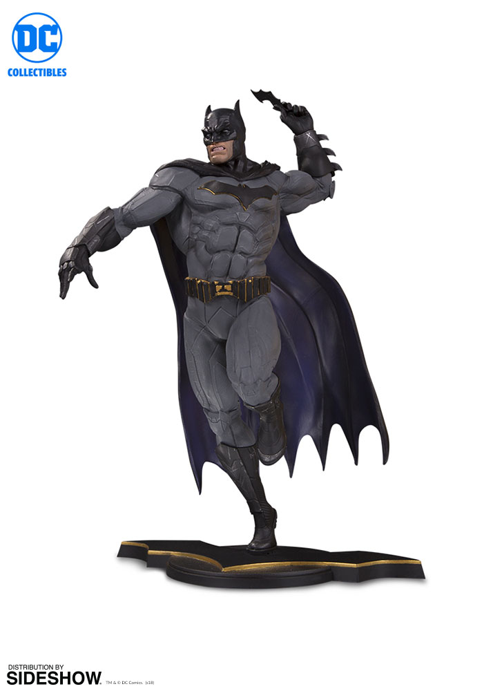 Batman - Figurine articulée DC Prime 23 cm collector - DC Collectibles